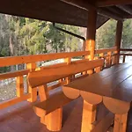 Villa Na Gori *